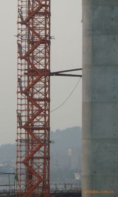 筑造安全防线 探访开平市中旺金属制品有限公司产品展厅之安全爬梯与脚手架